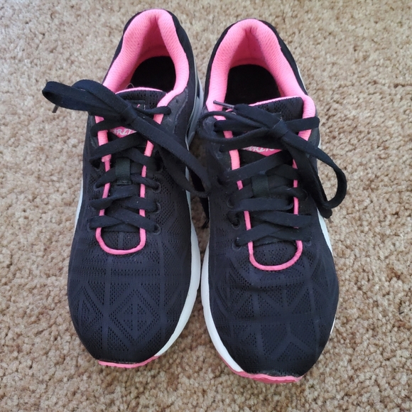 Puma Shoes - PUMA sneakers 8.5